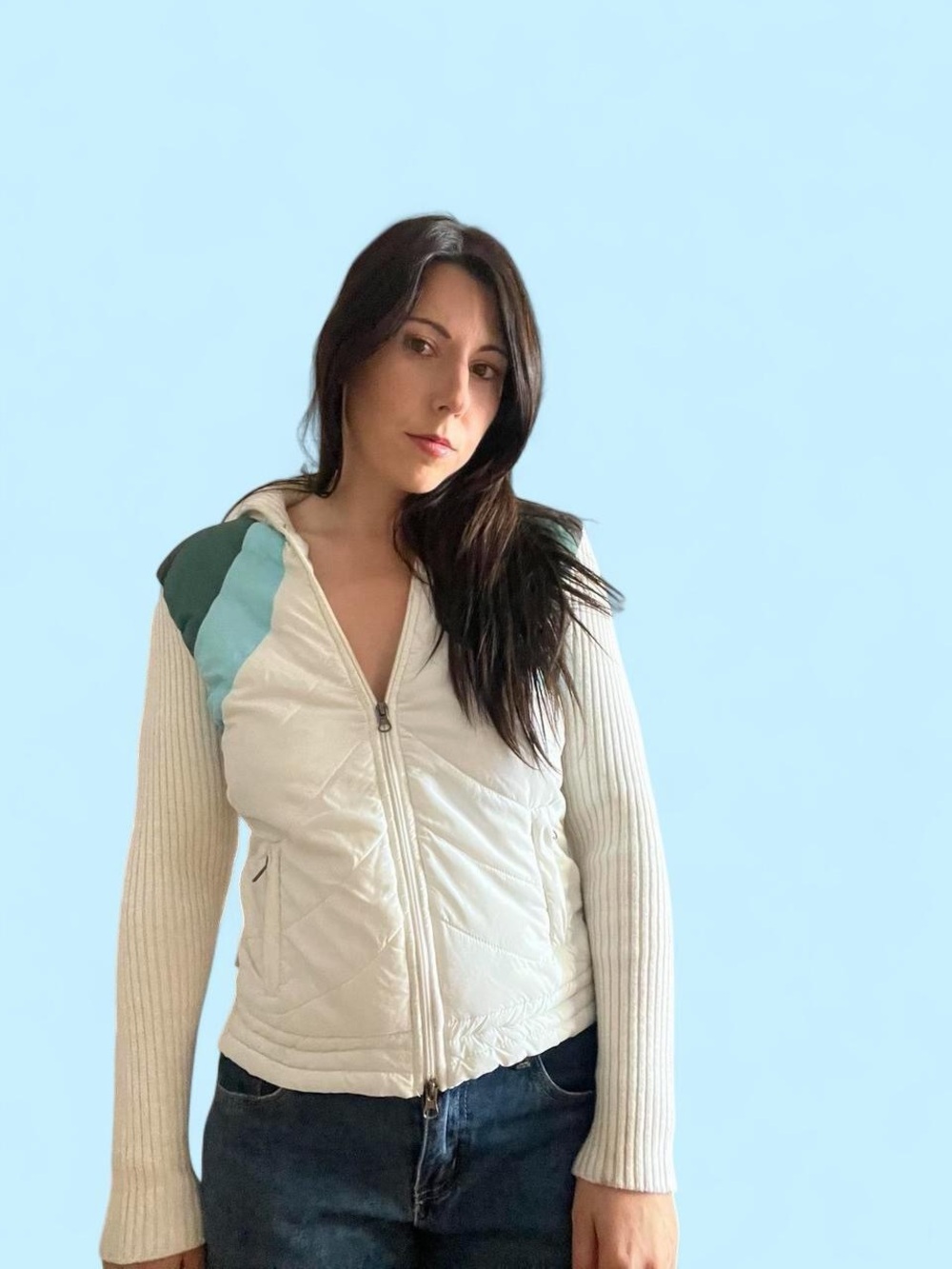 Women's White Quilted Hoodie Jacket with Ribbed Sleeves